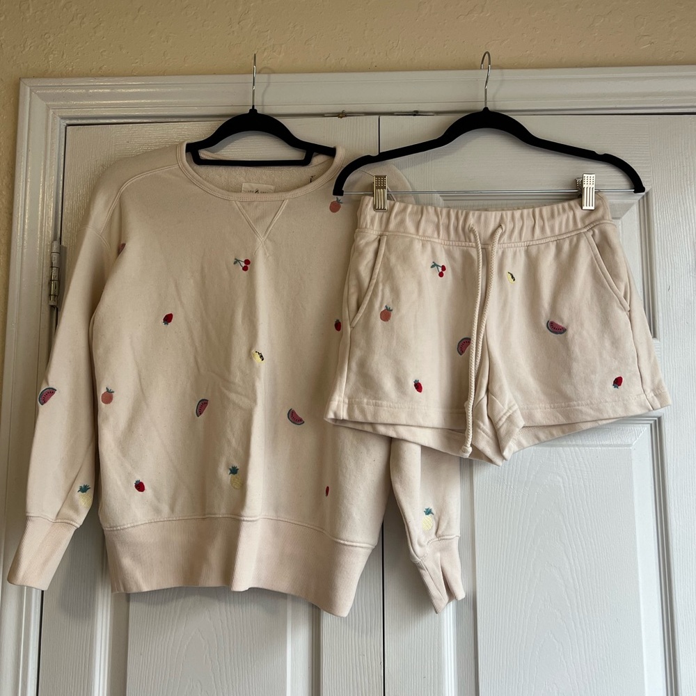 Lou & Grey Embroidered Fruit Sweat Set